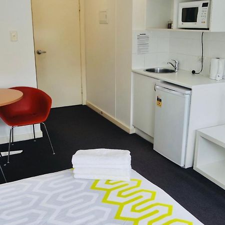 Cityview Studio Accommodation Sydney Exterior photo